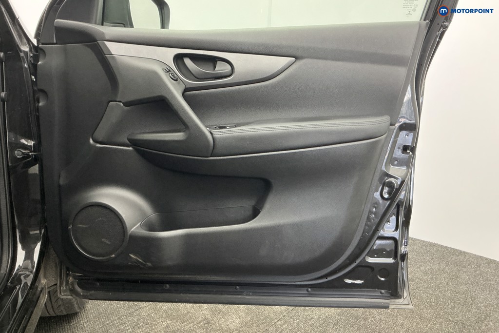 Used Nissan Qashqai 2018 for sale - 77966170: Photo 35