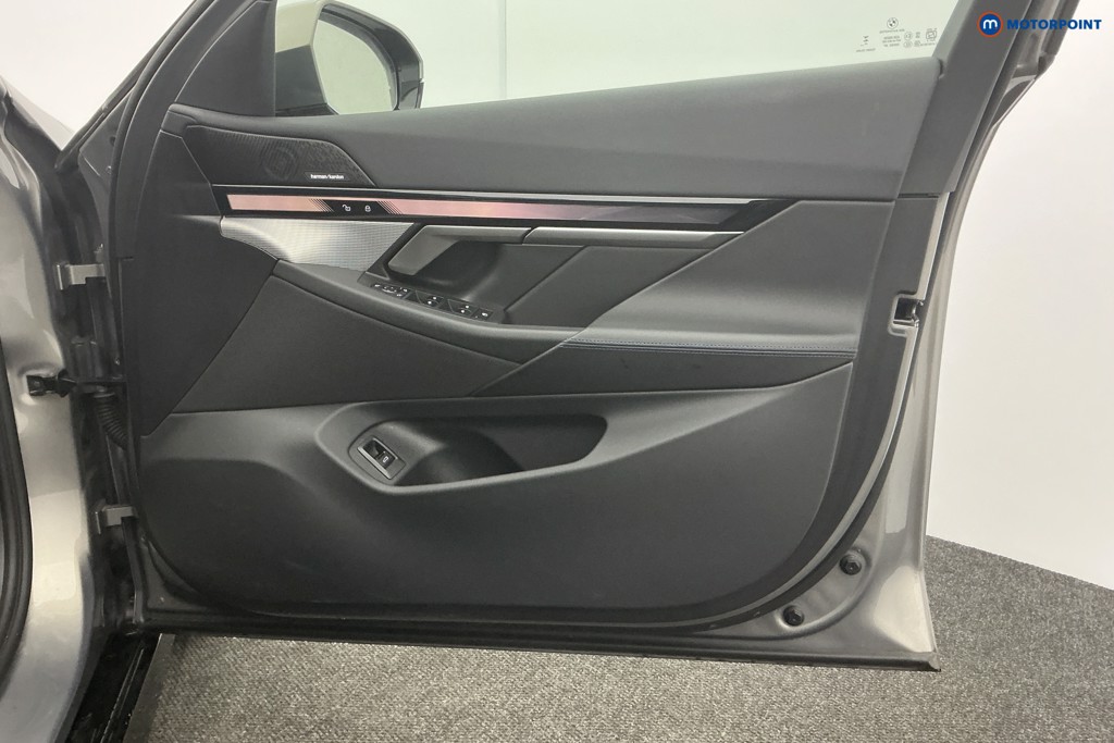 Used BMW 5 Series 2025 for sale - 77421064: Photo 36