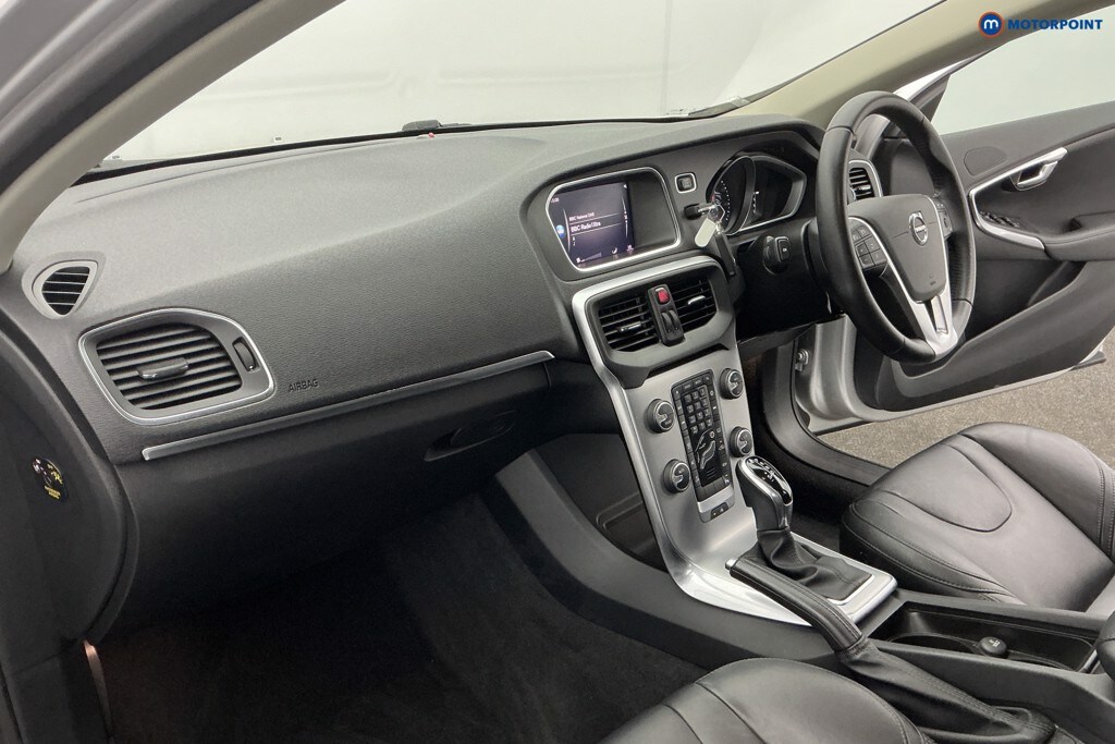 Used Volvo V40 2019 for sale - 77966241: Photo 18