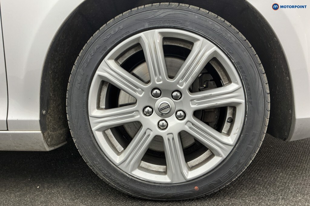 Used Volvo V40 2019 for sale - 77966241: Photo 46