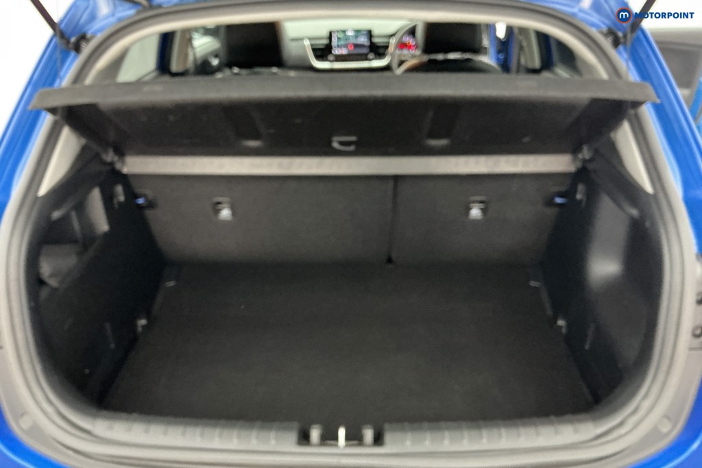 Used Kia Stonic 2022 for sale - 76777620: Photo 11