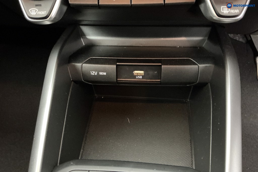 Used Kia Stonic 2022 for sale - 76777620: Photo 24