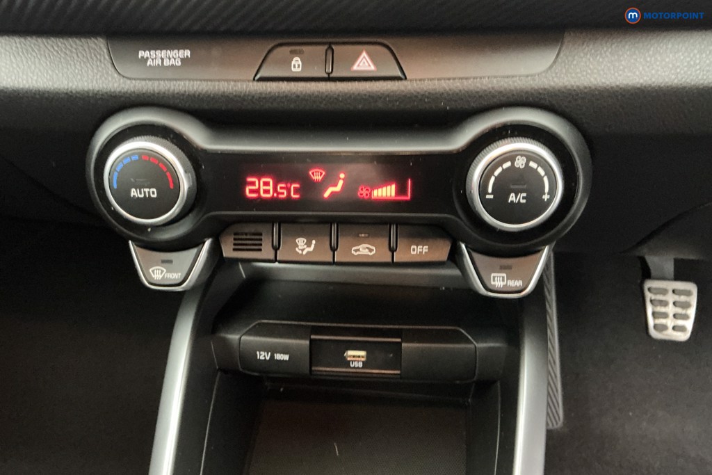 Used Kia Stonic 2022 for sale - 76777620: Photo 25