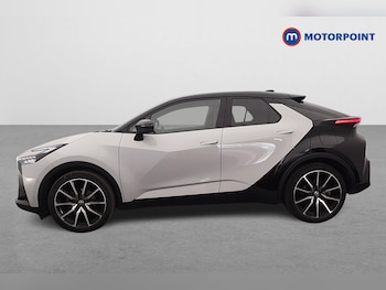 Used Toyota C-HR 2023 for sale - 78287202: Photo