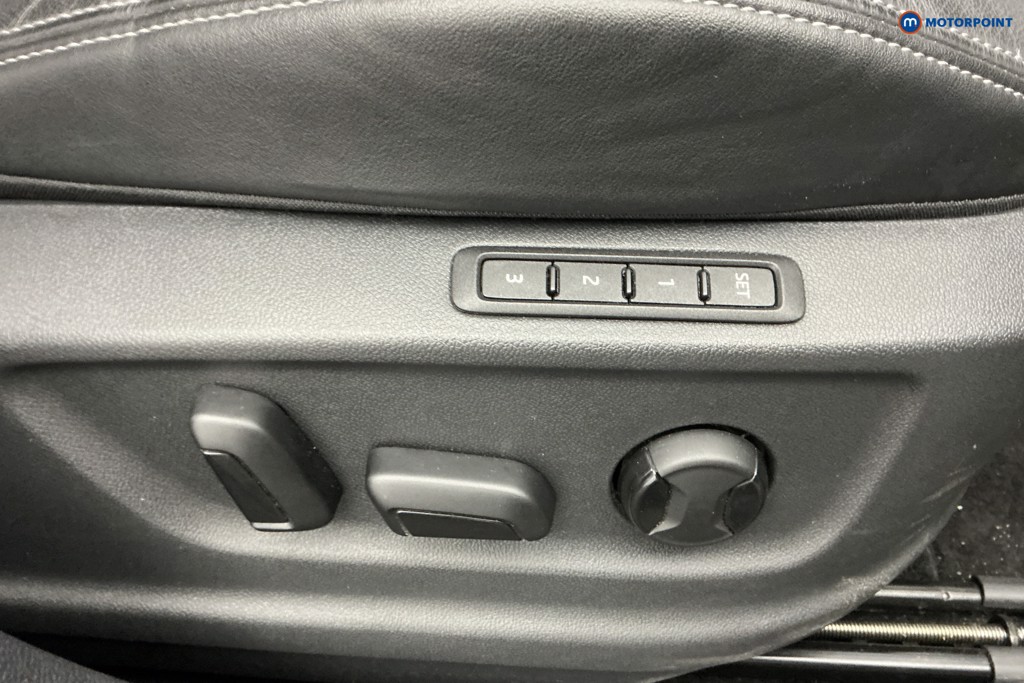 Used Skoda Karoq 2021 for sale - 78162900: Photo 33