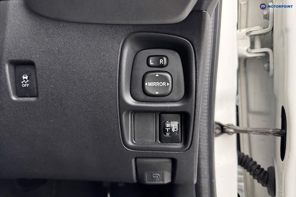 Used Toyota AYGO 2018 for sale - 76222835: Photo 23
