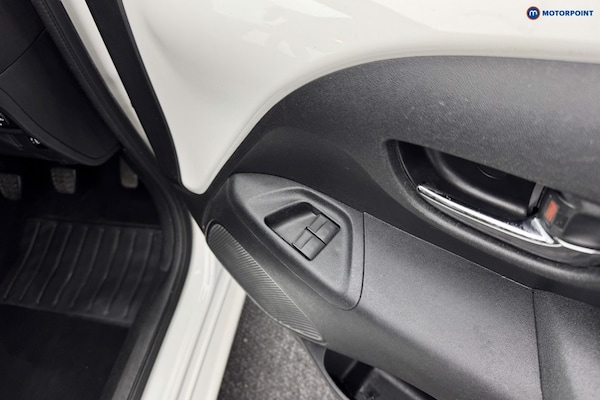 Used Toyota AYGO 2018 for sale - 76222835: Photo 25