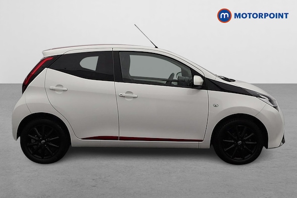 Used Toyota AYGO 2018 for sale - 76222835: Photo 8