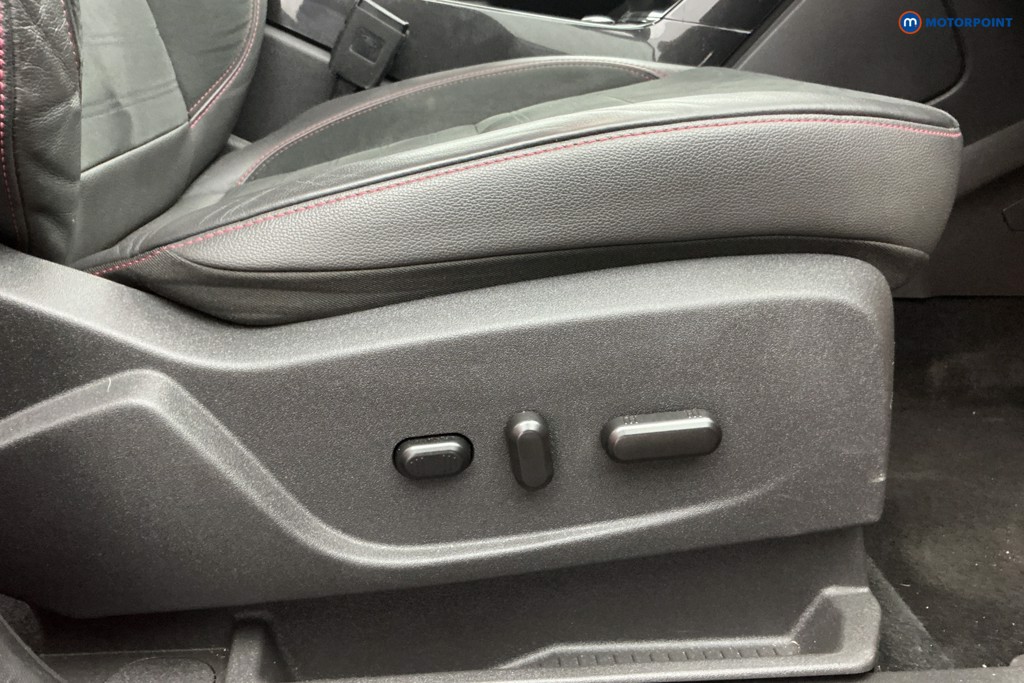 Used Ford Kuga 2018 for sale - 78053818: Photo 28