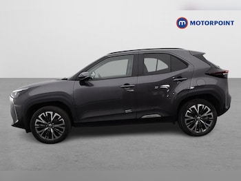 Used Toyota Yaris Cross 2023 for sale - 79125143: Photo