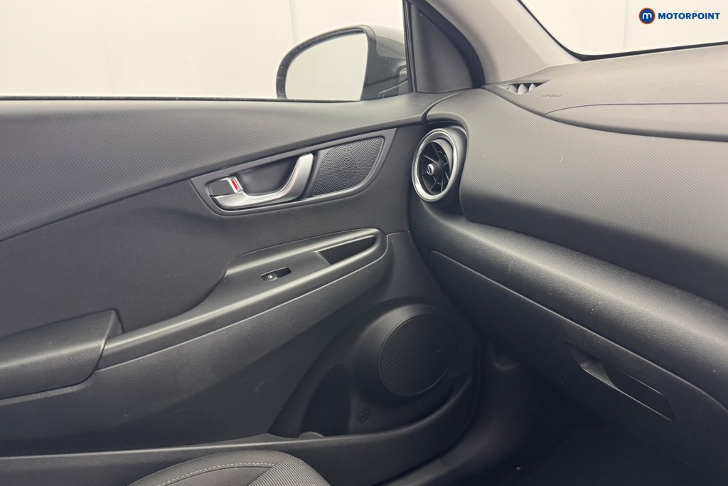 Used Hyundai KONA 2022 for sale - 76131667: Photo 25