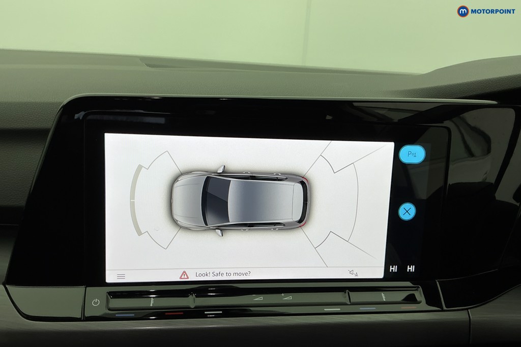 Used Volkswagen Golf 2023 for sale - 77026076: Photo 10