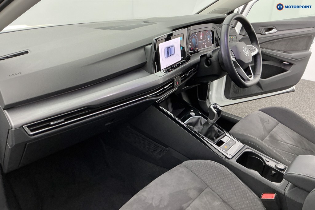 Used Volkswagen Golf 2023 for sale - 77026076: Photo 17