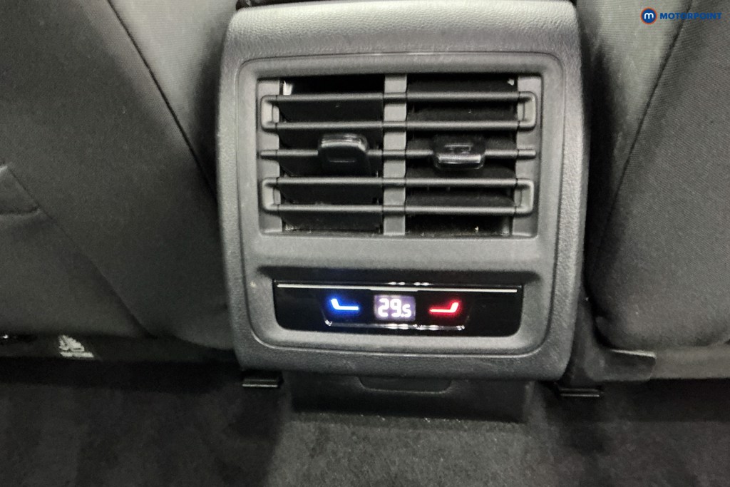 Used Volkswagen Golf 2023 for sale - 77026076: Photo 24