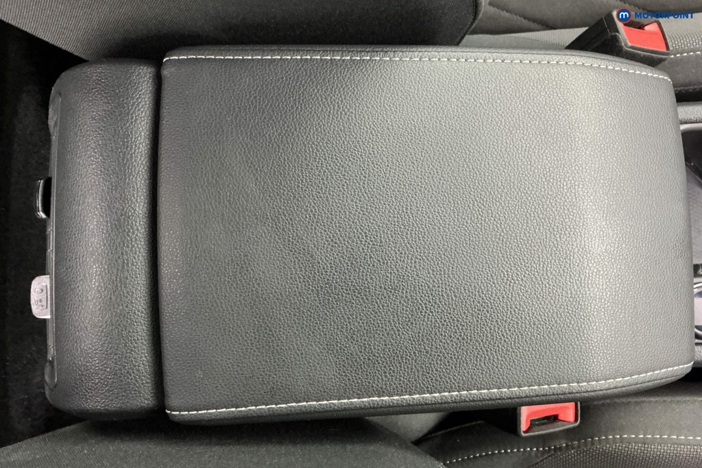 Used Volkswagen Golf 2023 for sale - 77026076: Photo 25