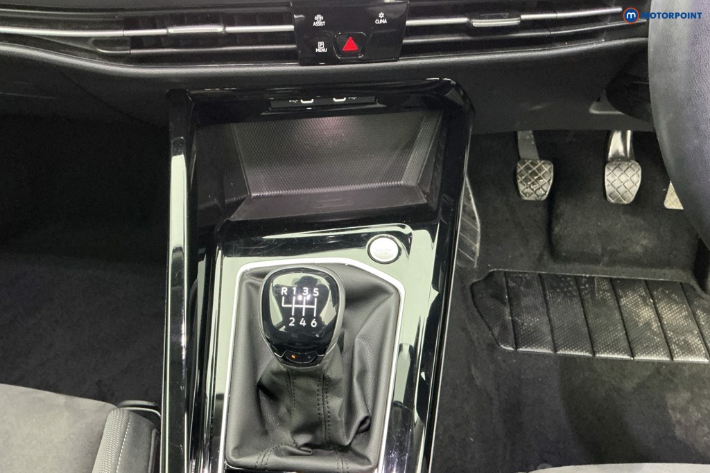 Used Volkswagen Golf 2023 for sale - 77026076: Photo 30