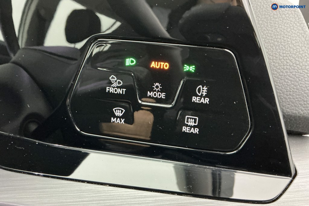 Used Volkswagen Golf 2023 for sale - 77026076: Photo 34