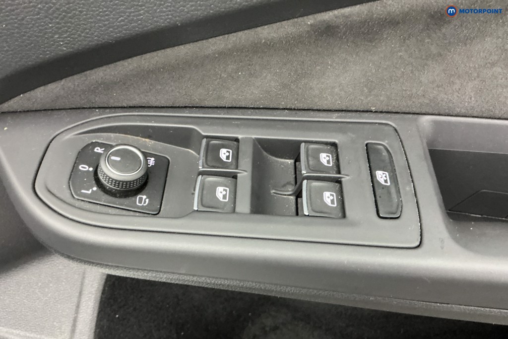 Used Volkswagen Golf 2023 for sale - 77026076: Photo 36