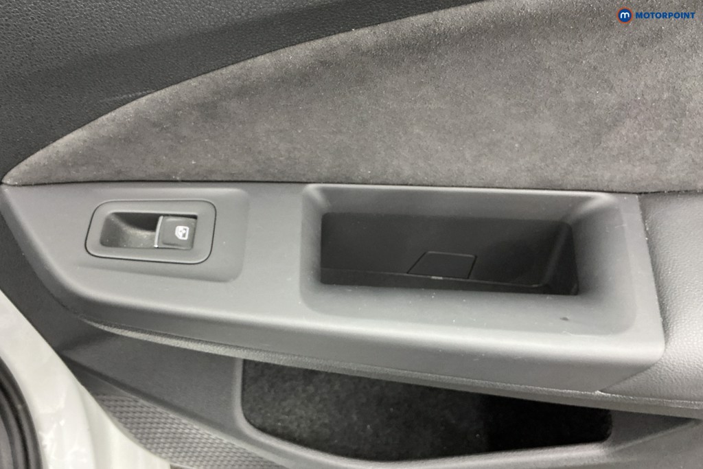 Used Volkswagen Golf 2023 for sale - 77026076: Photo 39