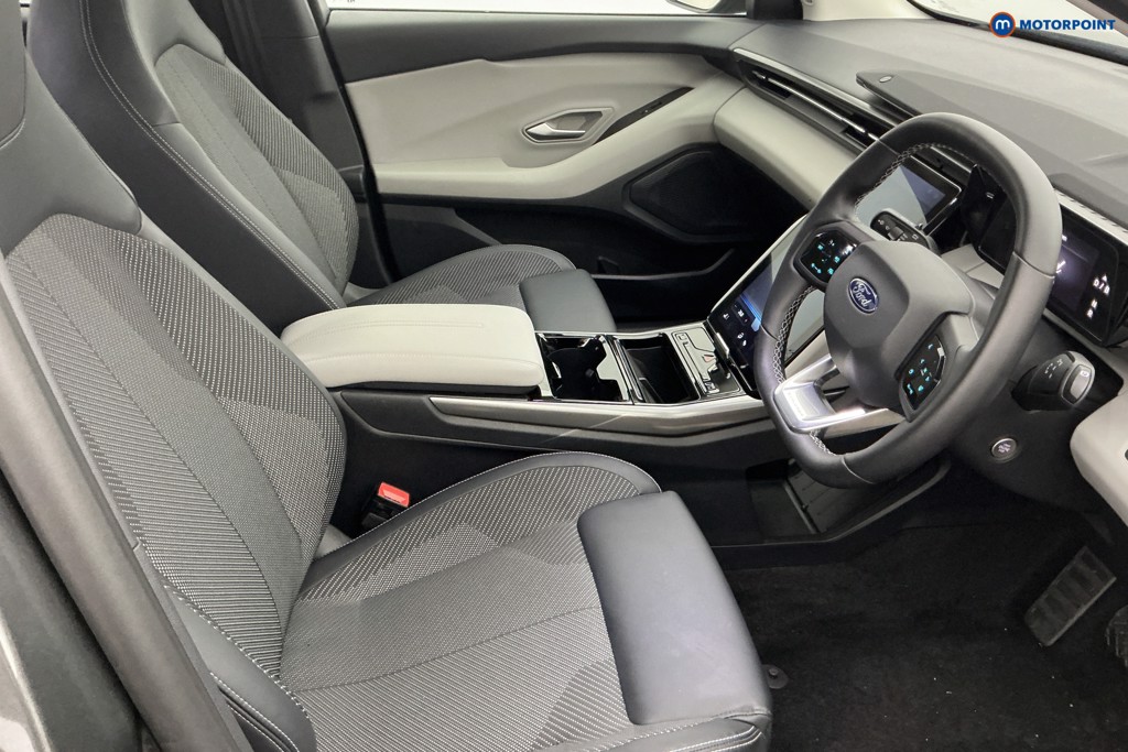 Used Ford Explorer 2025 for sale - 76641252: Photo 13