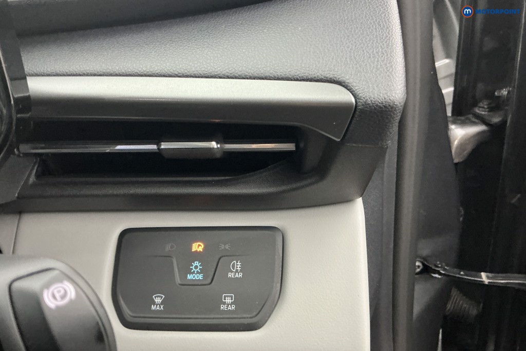 Used Ford Explorer 2025 for sale - 76641252: Photo 27