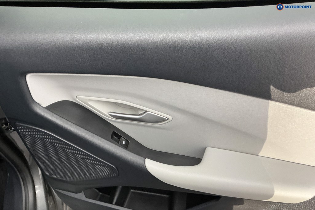 Used Ford Explorer 2025 for sale - 76641252: Photo 30