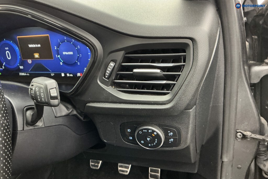 Used Ford Focus 2023 for sale - 76782673: Photo 28