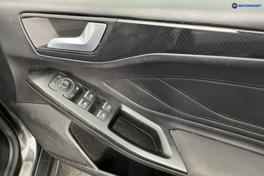 Used Ford Focus 2023 for sale - 76782673: Photo 30