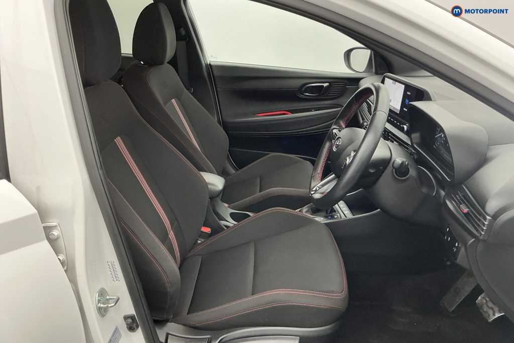 Used Hyundai i20 2022 for sale - 77763872: Photo 15