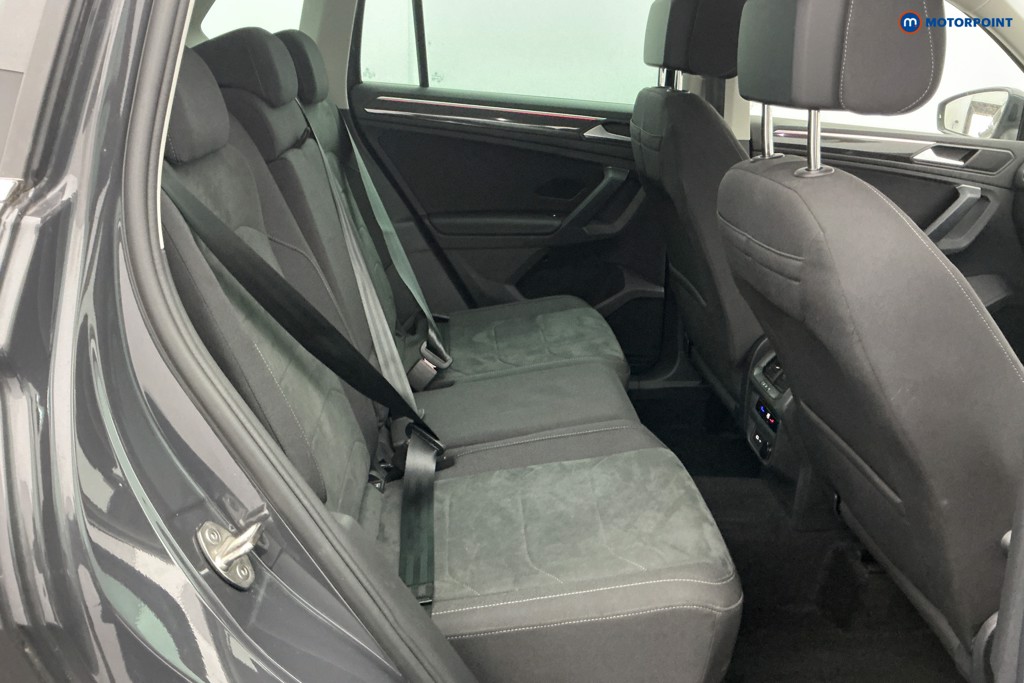 Used Volkswagen Tiguan 2023 for sale - 77848924: Photo 14