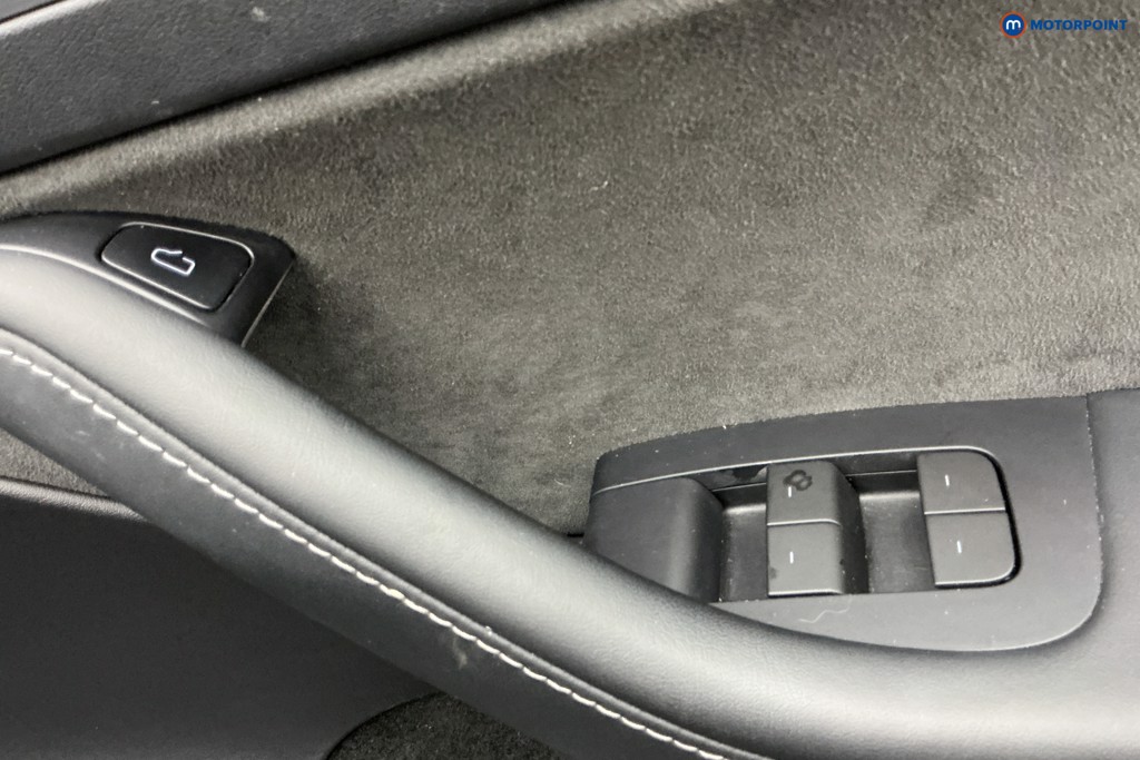 Used Tesla Model Y 2022 for sale - 77077599: Photo 32