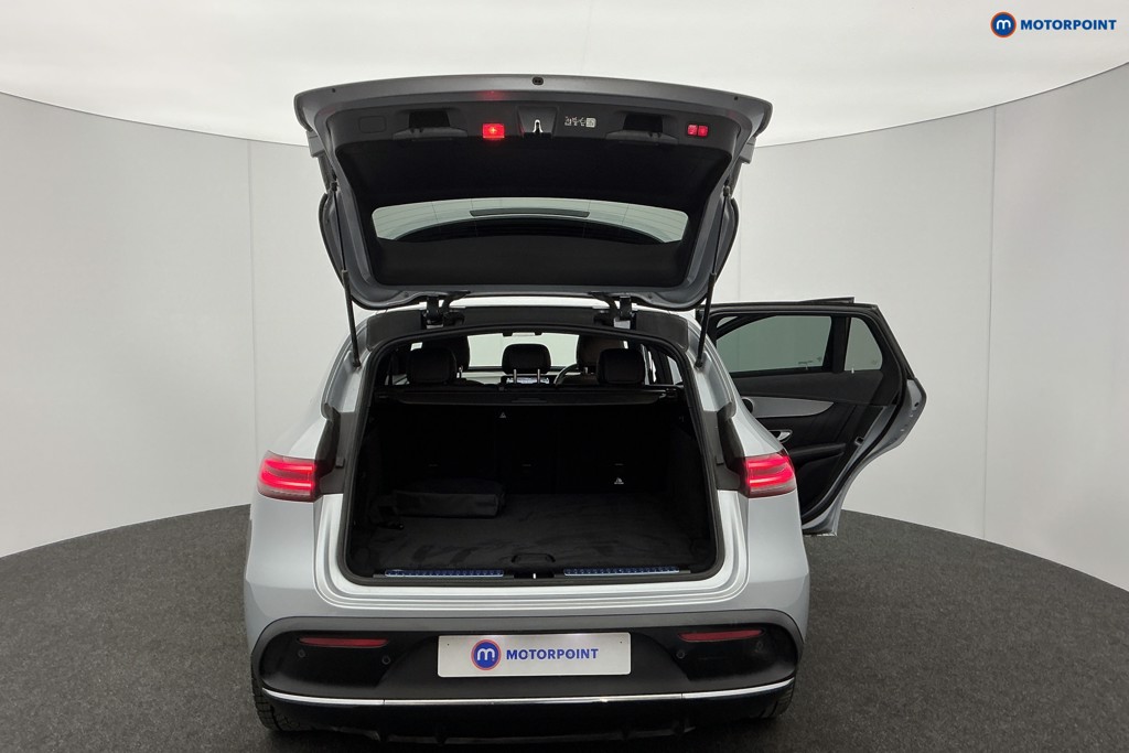 Used Mercedes-Benz EQC 2023 for sale - 77054944: Photo 11