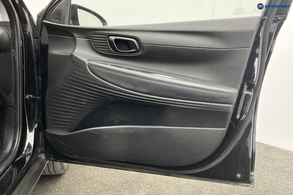 Used Hyundai BAYON 2023 for sale - 77592972: Photo 33