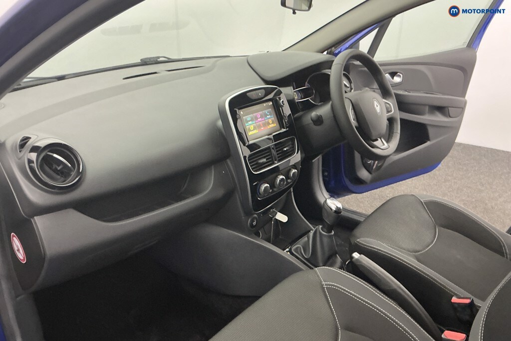 Used Renault Clio 2019 for sale - 77354736: Photo 18