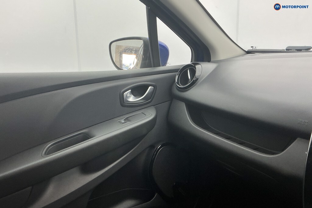 Used Renault Clio 2019 for sale - 77354736: Photo 27