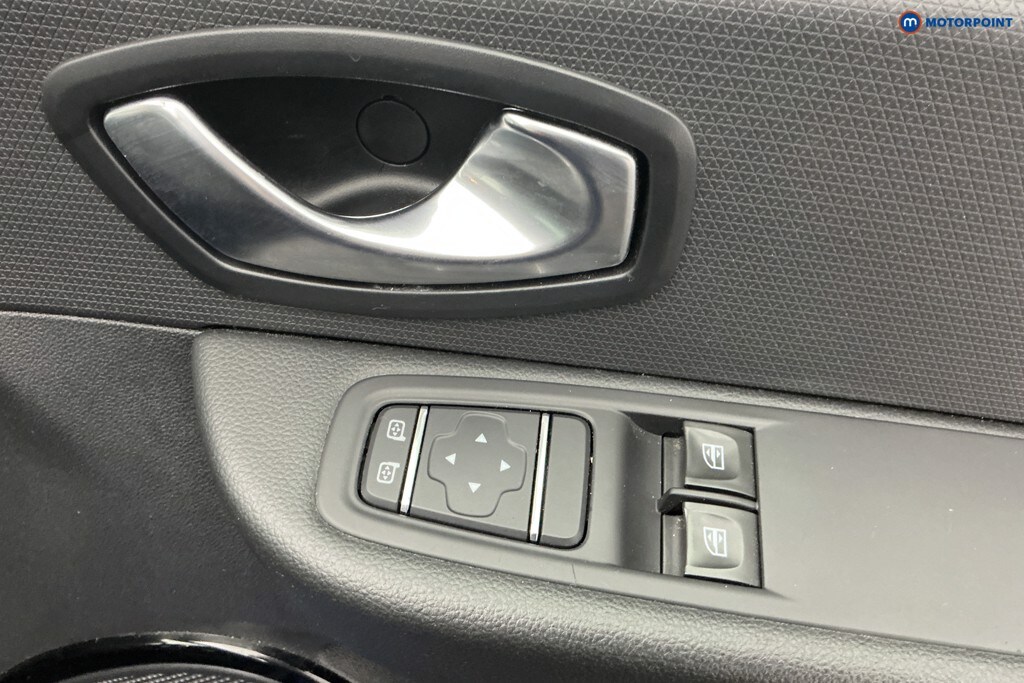 Used Renault Clio 2019 for sale - 77354736: Photo 33