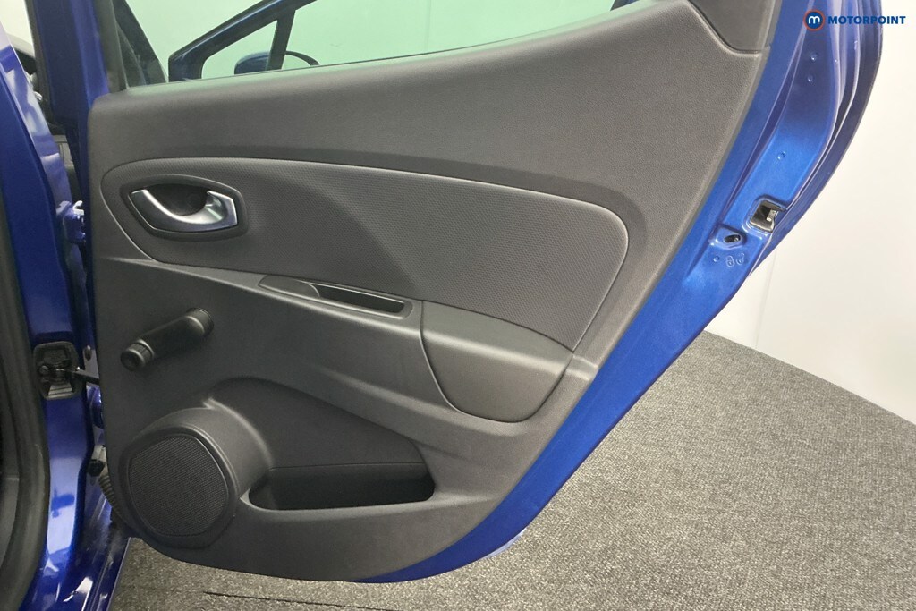 Used Renault Clio 2019 for sale - 77354736: Photo 34