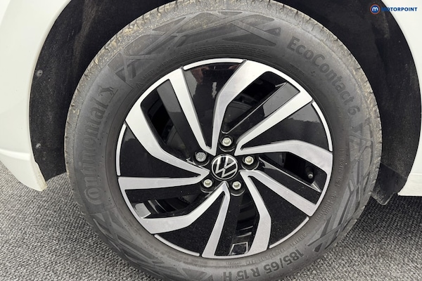 Used Volkswagen Polo 2024 for sale - 76196830: Photo 35