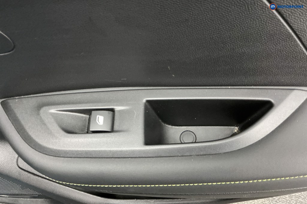 Used Peugeot 2008 2025 for sale - 77199093: Photo 41