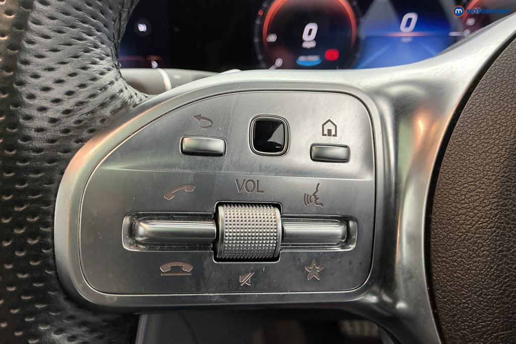 Used Mercedes-Benz EQC 2021 for sale - 77100040: Photo 30