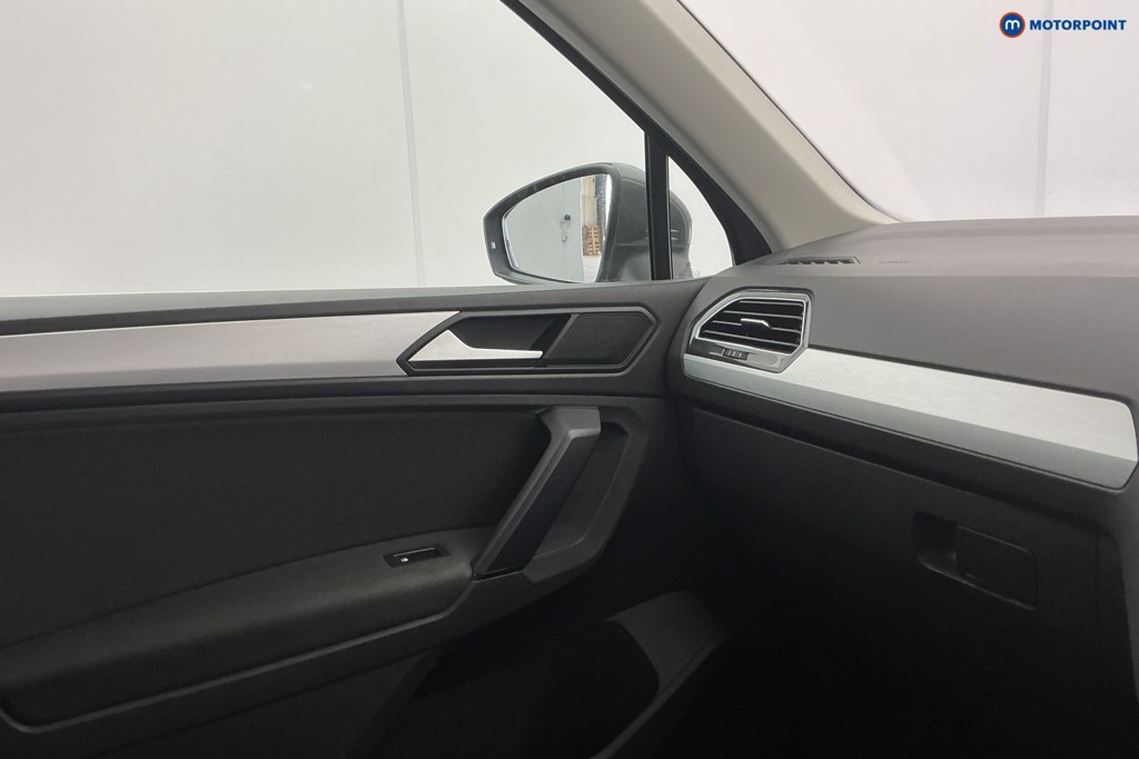 Used Volkswagen Tiguan 2019 for sale - 78153243: Photo 32