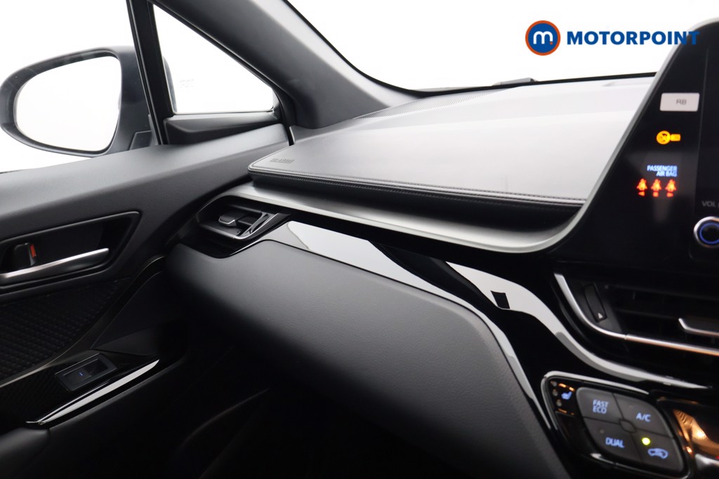 Used Toyota C-HR 2022 for sale - 77013778: Photo 19