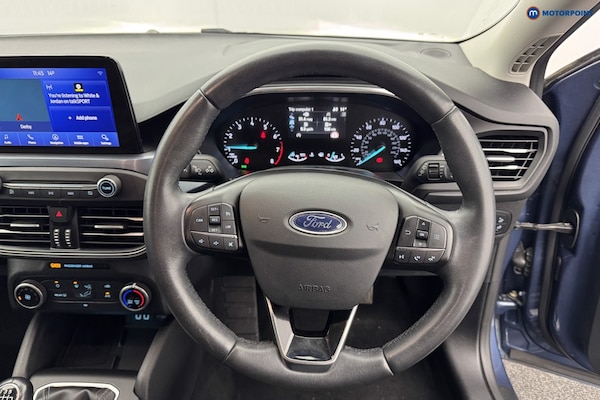 Used Ford Focus 2021 for sale - 76222877: Photo 11