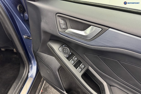 Used Ford Focus 2021 for sale - 76222877: Photo 25