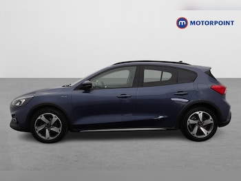 Used Ford Focus 2021 for sale - 76222877: Photo 4