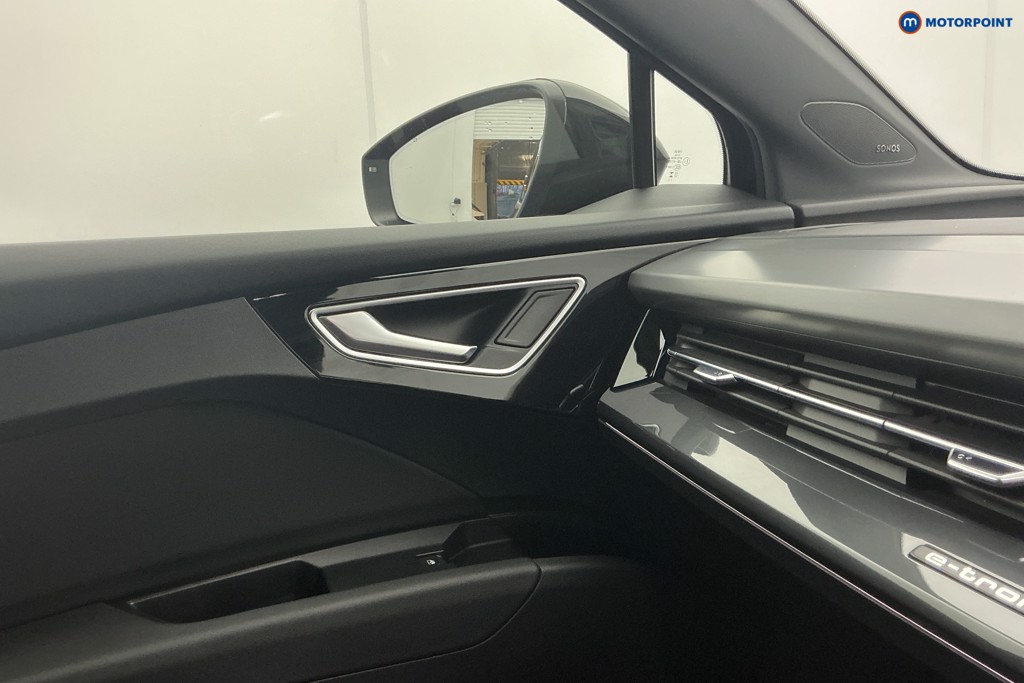 Used Audi Q4 e-tron 2023 for sale - 76545671: Photo 18