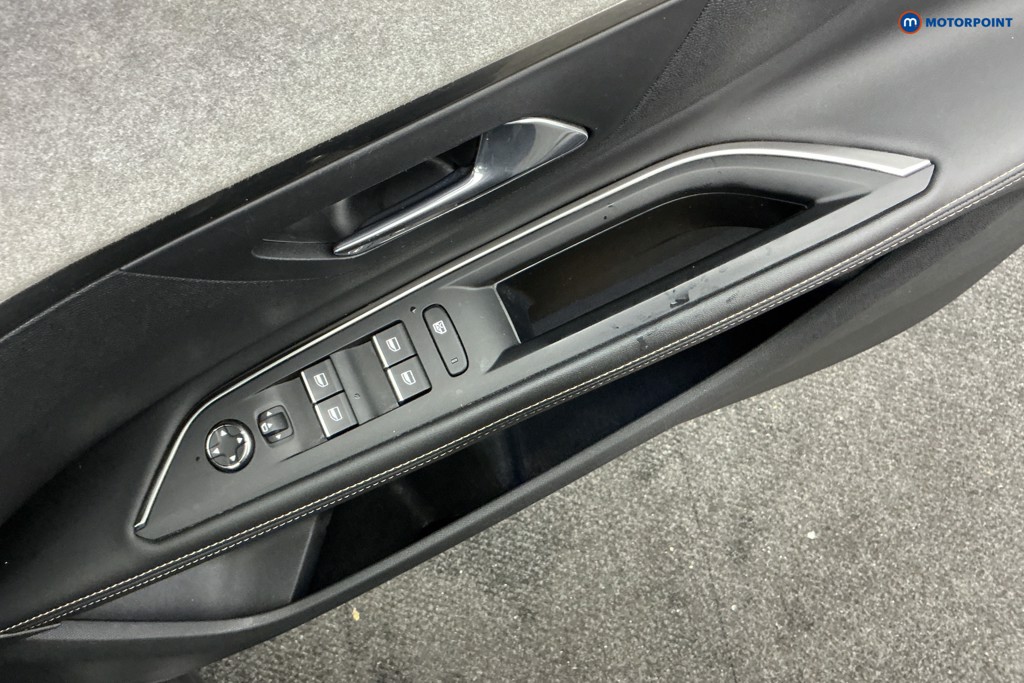 Used Peugeot 5008 2022 for sale - 76581080: Photo 29