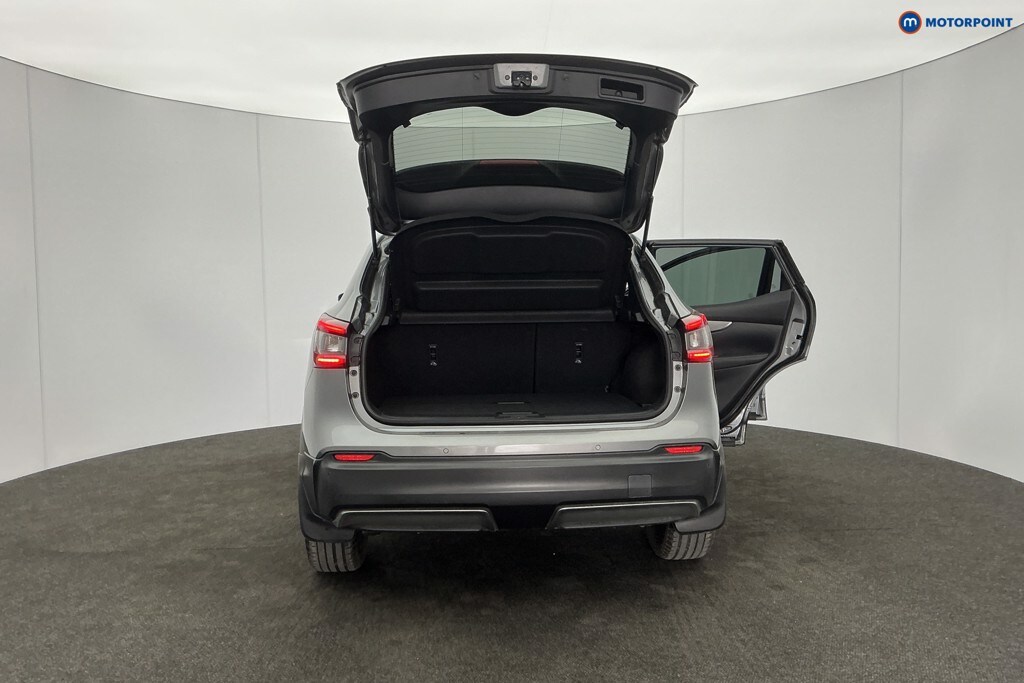 Used Nissan Qashqai 2018 for sale - 77984408: Photo 12