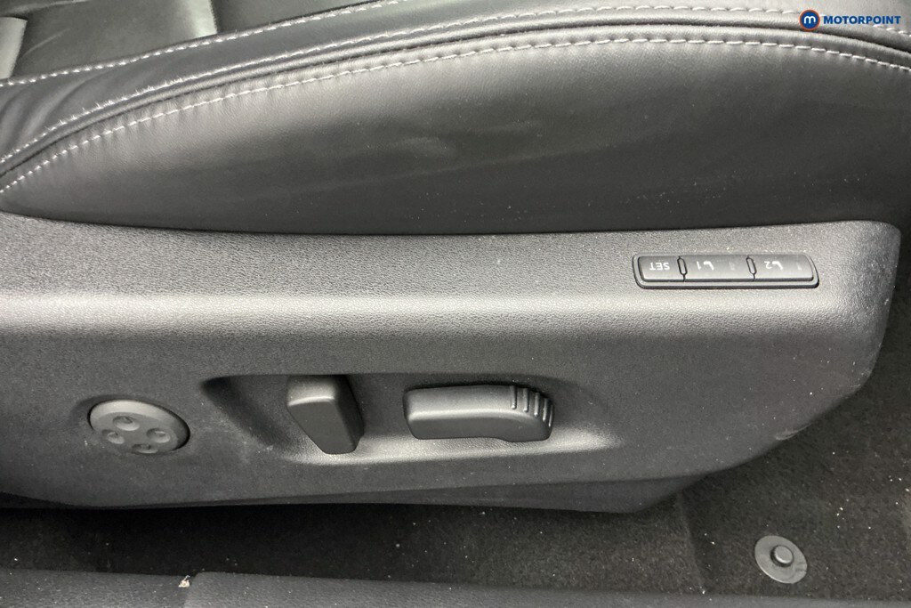 Used Nissan Qashqai 2018 for sale - 77984408: Photo 35