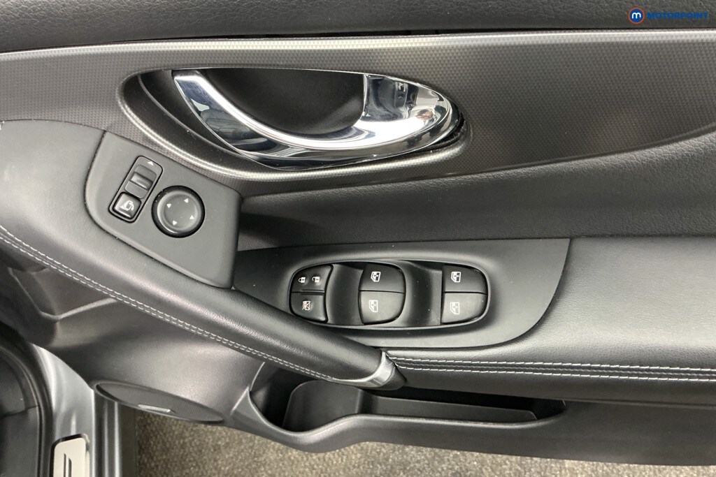 Used Nissan Qashqai 2018 for sale - 77984408: Photo 38